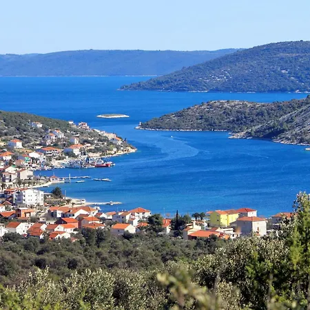 Feriehus Seaside House Vinisce, Trogir - 16488 *